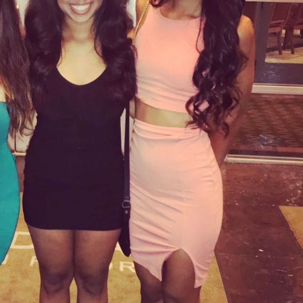 Lulus coral two piece